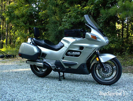 18. 1991 Honda ST1100